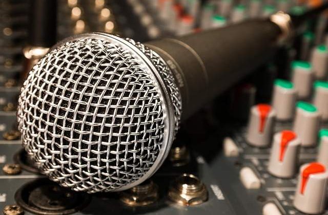 Mihai Margineanu & Band canta pe 19 noiembrie la Hard Rock Cafe