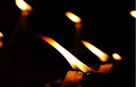 Atentate Paris: Numerosi cetateni straini figureaza printre victime