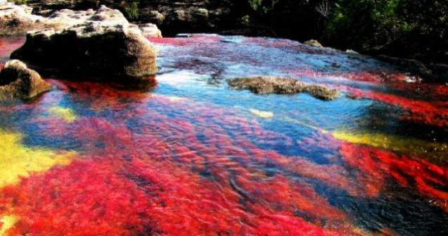 Raul Curcubeu - un colt de Paradis uitat pe Pamant