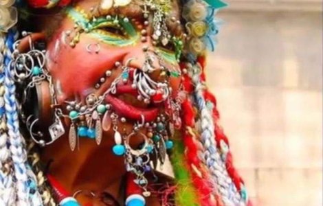  Top  Socant! Modificari extreme ale corpului, in imagini de necrezut