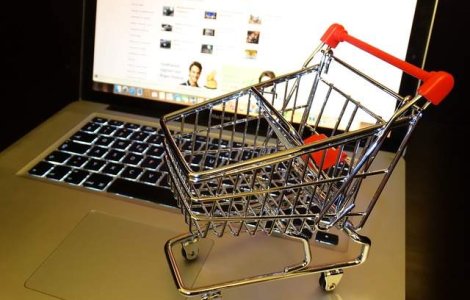  Top  Opt MITURI legate de Black Friday pe care NU trebuie sa le crezi