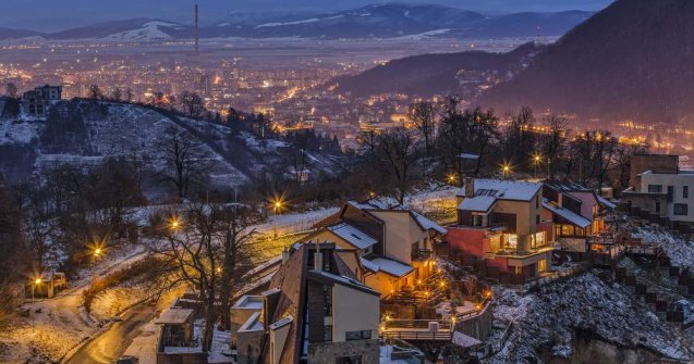  Top  Destinatii de vis pentru o vacanta de iarna de neuitat. O regiune din Romania se afla printre acestea