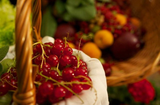 Favorizeaza cresterea in greutate! Fructe cu un continut mare de zahar