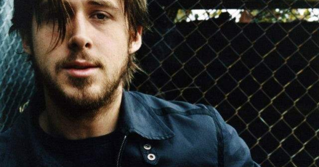 Ryan Gosling ar putea juca rolul principal intr-un film dedicat astronautului Neil Armstrong