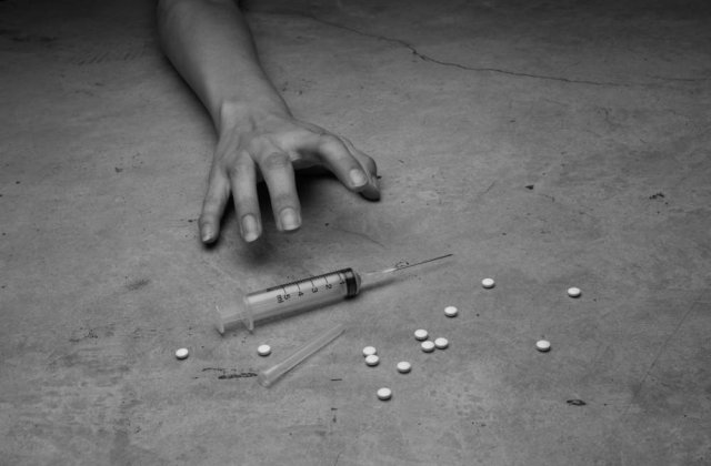 Fetele dependentei: Efectele DEVASTATOARE ale consumului de droguri