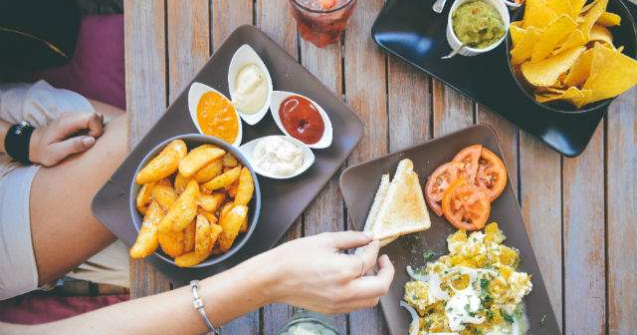  Top  TOP 6 alimente care afecteaza somnul