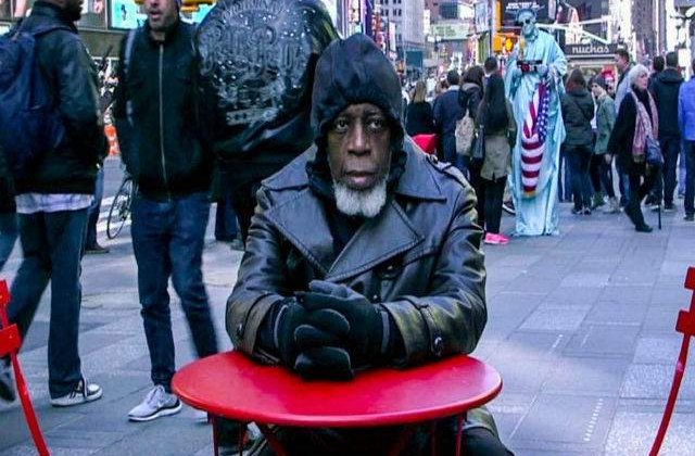 [VIDEO] Lumea moderna vazuta prin ochii unui om care a stat 44 de ani la inchisoare