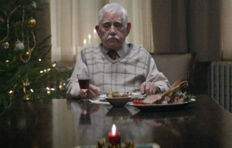  Video  Pregatiti-va servetelele! Aceasta este cea mai emotionanta reclama de Craciun