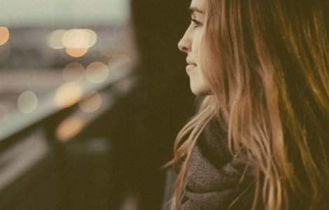 Studiu: Cum sa devii mai fericit in doar 30 de milisecunde