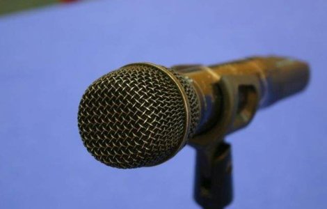 Cine a fost desemnat "Artistul anului 2015" de revista Billboard