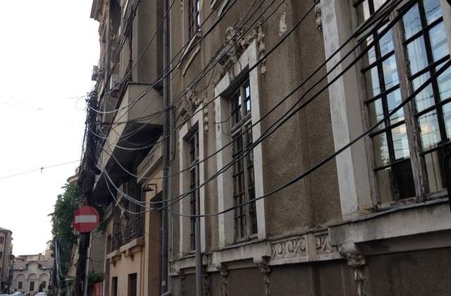 Primaria Capitalei:14 locatari din zona Eroilor, evacuati