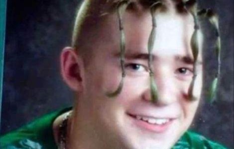  Top  Te poti uita fara sa izbucnesti in ras? Cele mai neinspirate tunsori