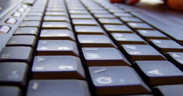 BRAT: Internetul s-a transformat dintr-un canal media intr-o utilitate