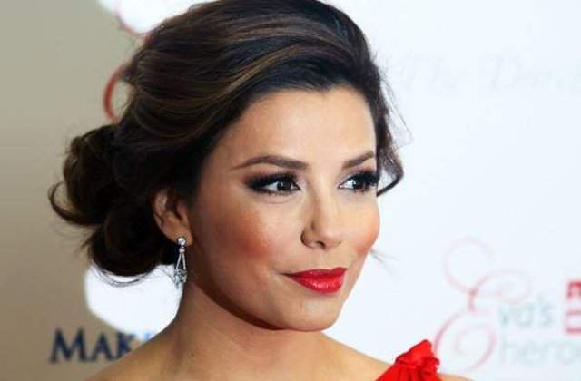 Eva Longoria s-a logodit