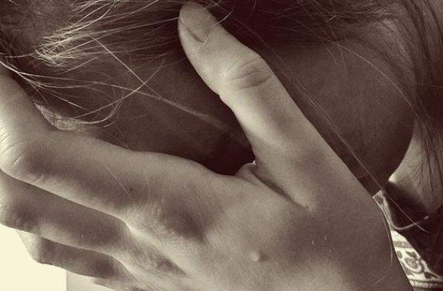 Psiholog: Singuratatea de sarbatori genereaza depresii