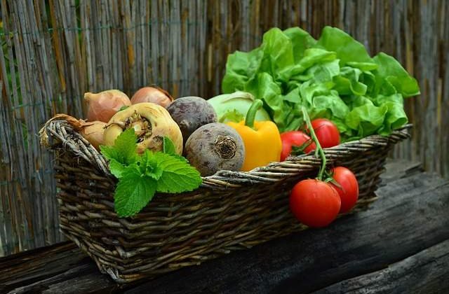 Ce NU stiai despre cele mai comune fructe si legume