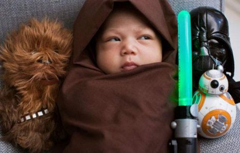 Mark Zuckerberg si-a imbracat fetita in Jedi. Este adorabila!