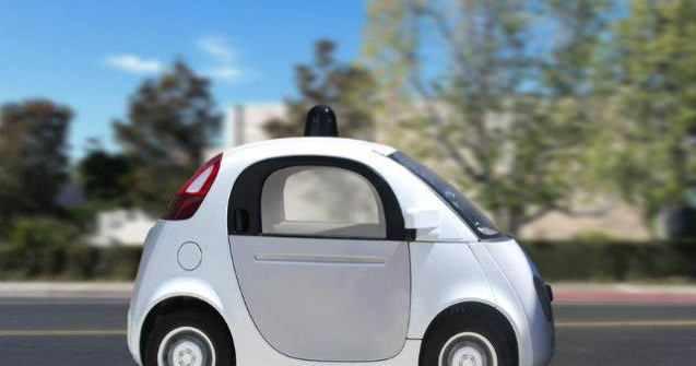 Google vrea sa lanseze un serviciu de masini autonome