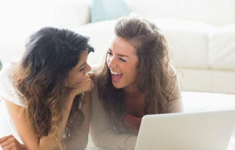  Top  TOP 10 clipuri virale DEMENTIALE din 2015. Le-ai vazut pe toate?