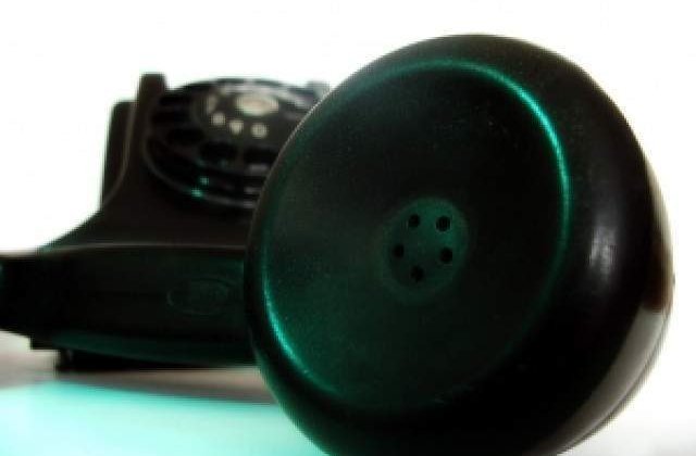 Linie telefonica unica non-stop pentru victimele de la Colectiv, deschisa de Ministerul Sanatatii