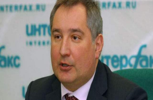 Dmitri Rogozin s-a impuscat accidental in picior
