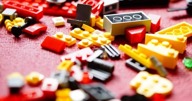  Top  Le-ai putea face? Obiecte IMPRESIONANTE realizate din piese LEGO