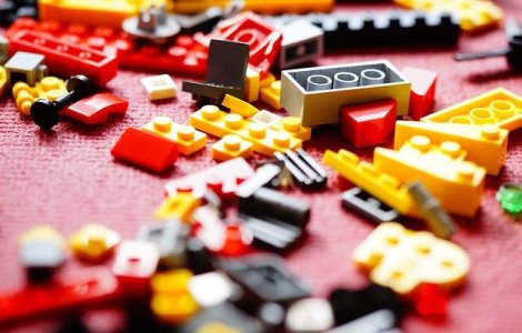  Top  Le-ai putea face? Obiecte IMPRESIONANTE realizate din piese LEGO