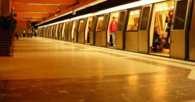 Cum circula metroul, autobuzele RATB si tramvaiele in noaptea de Revelion