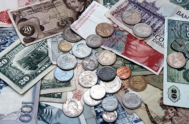 Analiza: Economia globala va trai periculos in 2016