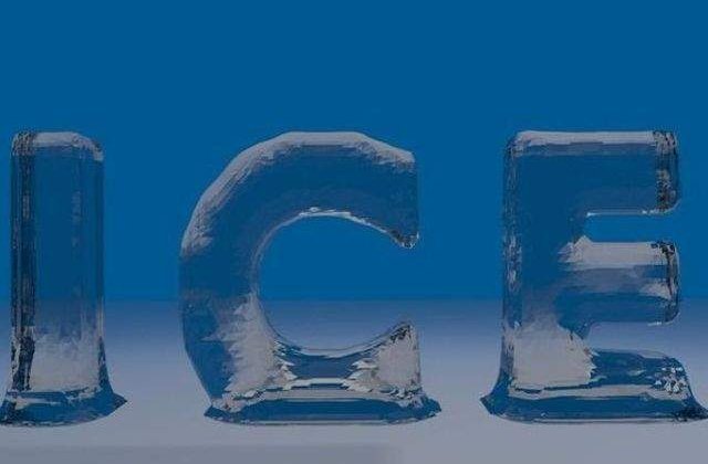 Frumusetea anotimpului geros! Sculpturi din gheata, in imagini impresionante