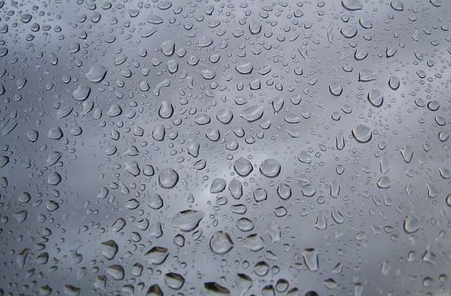 Ploi in aproape toata tara, pana marti. Care sunt zonele vizate