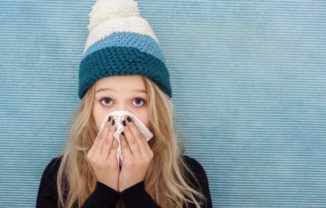  Top  Daca stai in frig, racesti! 8 mituri despre raceala pe care esti tentat sa le crezi