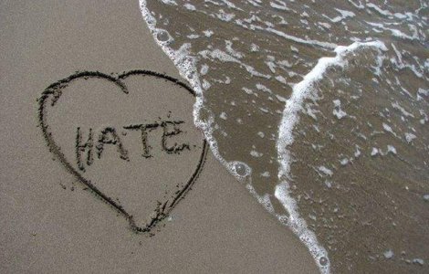  Top  Cupluri celebre din filme care se urasc in viata reala