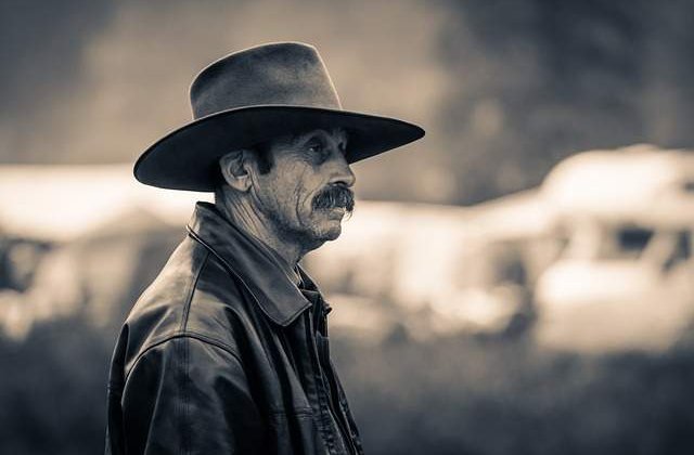 Raport 2015: Peste 11.000 de romi, evacuati din taberele din Franta