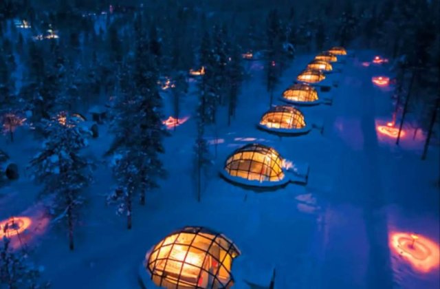 Top 7 cele mai IMPRESIONANTE hoteluri de gheata din lume