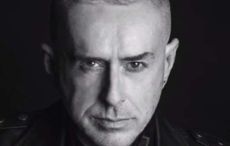  Top  Cand banii nu-i mai pot salva: 10 Celebritati in fata virusului HIV