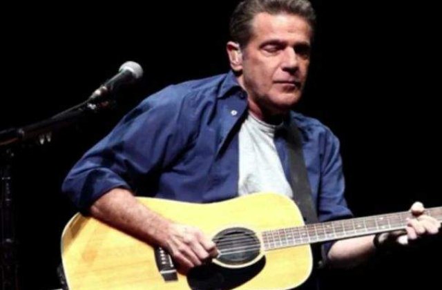 [Video] Doliu in muzica! Glenn Frey, chitarist si membru fondator al trupei Eagles, a decedat