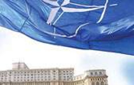 Factura NATO: 700 de euro pentru fiecare roman