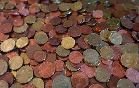 PwC: Jumatate dintre directorii de companii asteapta venituri mai mari in 2016