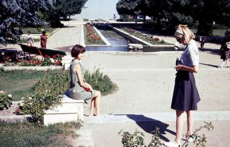 Afganistan in `60: Femeile purtau fuste scurte, iar scolile erau mixte