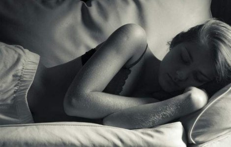  Top  Cum accelerezi pierderea kilogramelor in plus in timp ce dormi