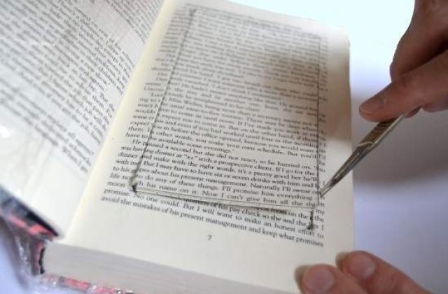 Nu te-ai fi gandit la asta!  Locuri GENIALE in care sa-ti ascunzi lucrurile de pret