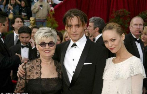  Top  Modelul feminin din viata lor: 10 Barbati celebri, alaturi de mame