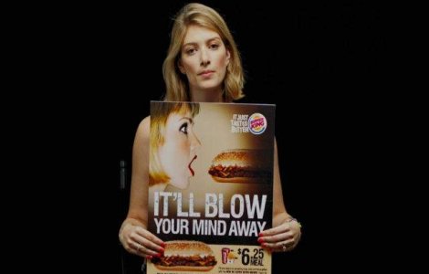 Femeile nu sunt obiecte. Clipul care acuza sexismul din reclame