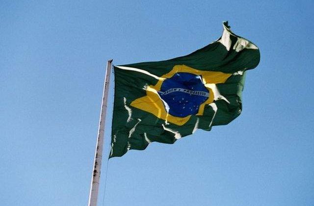 Alerta in Brazilia inainte de JO: 220.000 de soldati in lupta cu virusul Zika