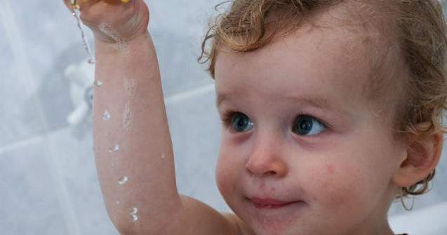 Aproape toate sampoanele pentru bebelusi si copii pot provoca alergii
