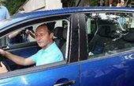 Basescu, pericol public