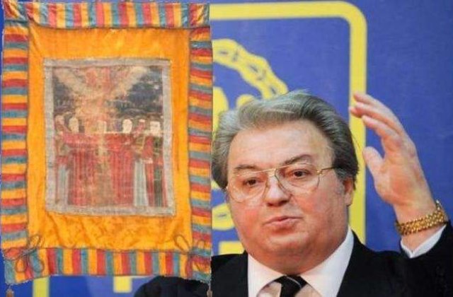 Drapelul lui Avram Iancu, detinut de Corneliu Vadim Tudor, vandut cu 105.000 de euro