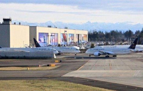 Alerta cu bomba pe aeroportul din Madrid