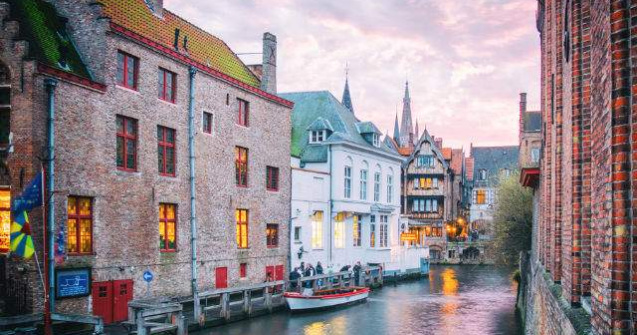  Top  TOP 10 destinatii pentru o vacanta romantica in Europa